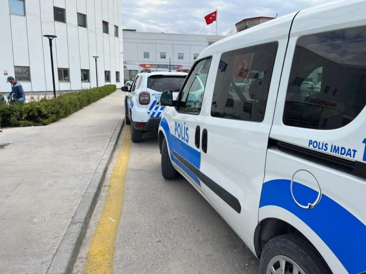 Kayseri Şehir Hastanesi’nde Korku Dolu Anlar Bıçaklı Saldırgan Dehşet Saçtı! 3