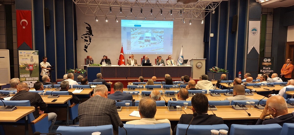 Kayseri’de Belediyelere 1 Milyarlık Ek Bütçe! (2)