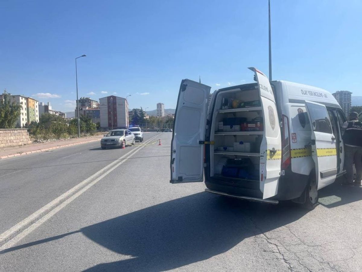 Kayseri’de Dehşet Eski Eşini Yol Ortasında Vurdu! 2