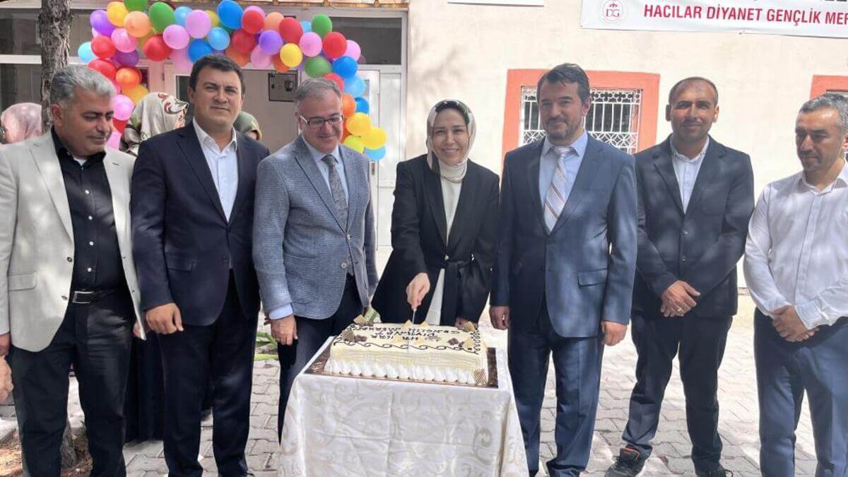 Kayseri’de Dualarla Bakın Neyin Açılışı Yapıldı (1)