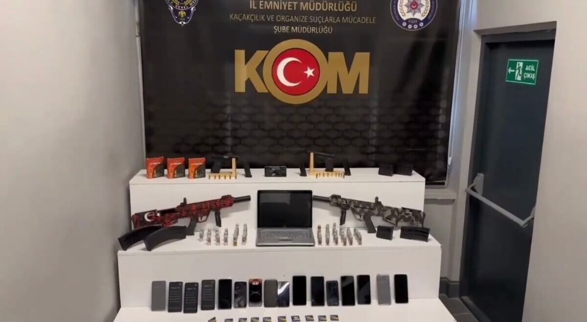 Kayseri’de Özel Harekat Polislerinden Baskın! 5 Kişi Yakalandı (2)