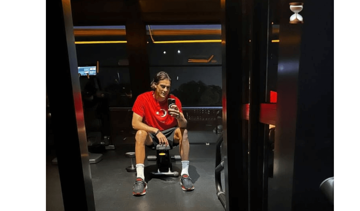 Ünlü Fenomenle Yakalanmıştı! Kayserili Futbolcudan Dikkat Çeken Paylaşım!