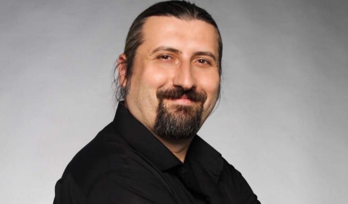Mesut Süre (4)