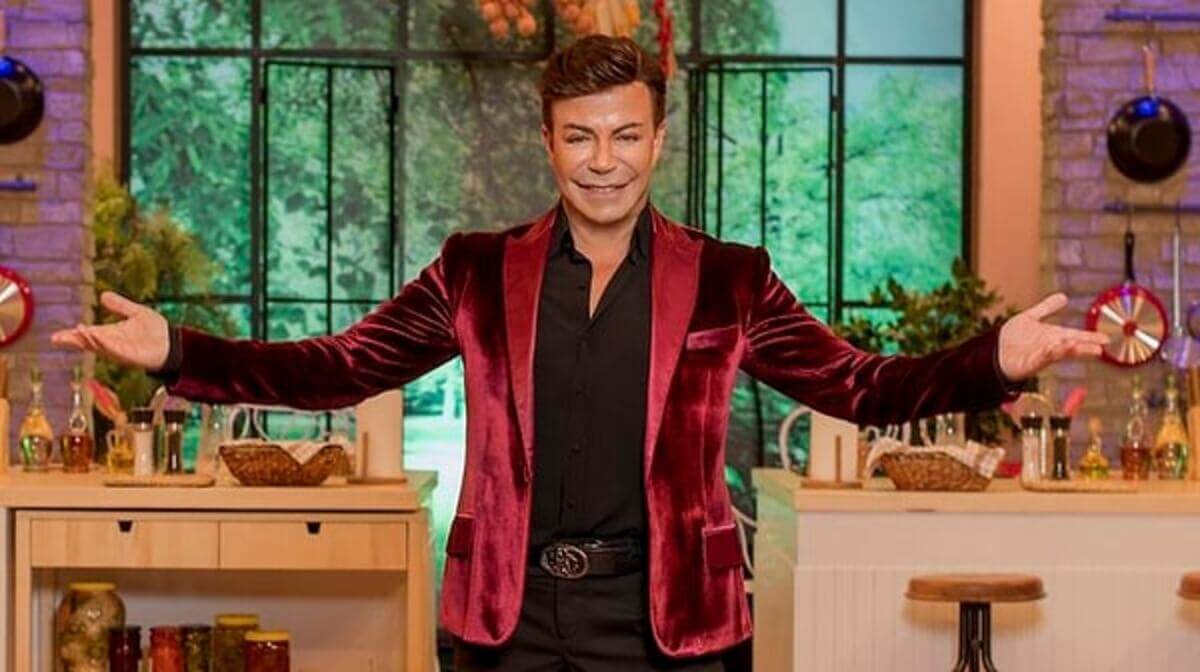 Fatih Ürek Havalimanında Saldırıya Uğradı!