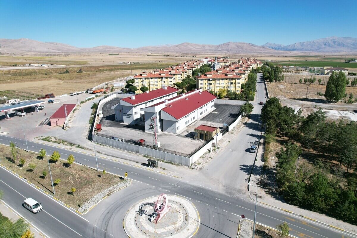 Tomarza Mevlüt Kahraman Kız Öğrenci Yurdu'na Kayıt (4)