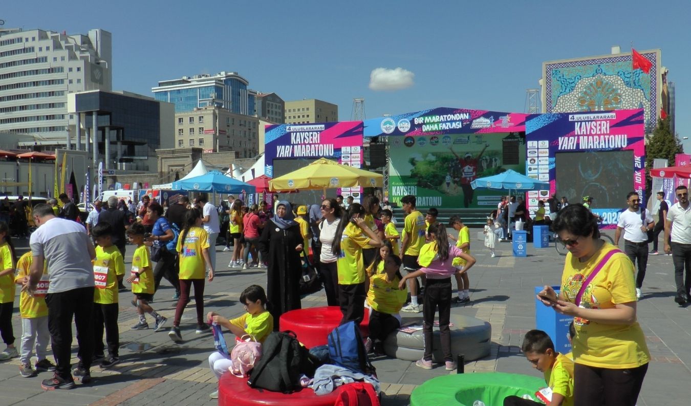 Yarımaratonu (2)