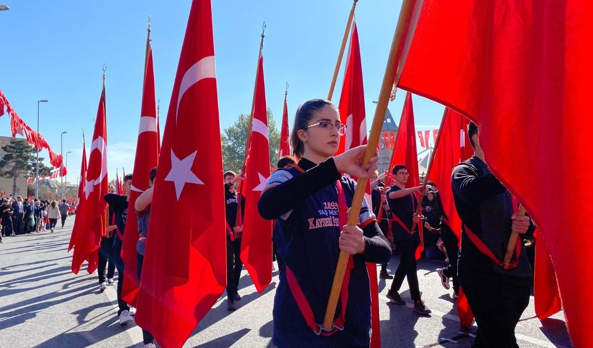 29 Ekim Kayseri Işaret Dili Manşet