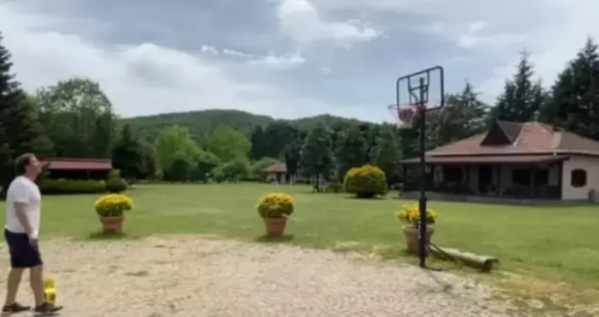 Ünlü sunucu her şeyi bırakıp oraya yerleşti! 17 dönümlük araziye çiftlik kurdu!