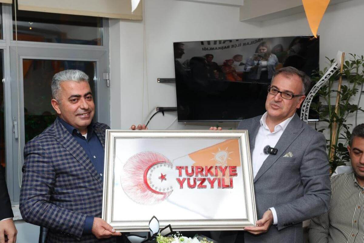 Kayseri'nin O İlçesinde Devir Teslim! 'Bu Görevi Devrediyorum'