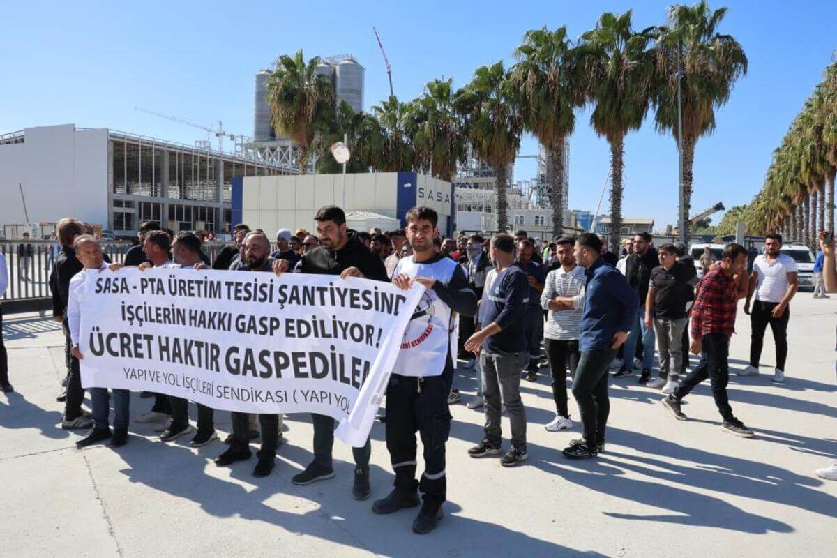 Büyük ayaklanma: Yüzlerce işçi fabrika önüne döküldü!