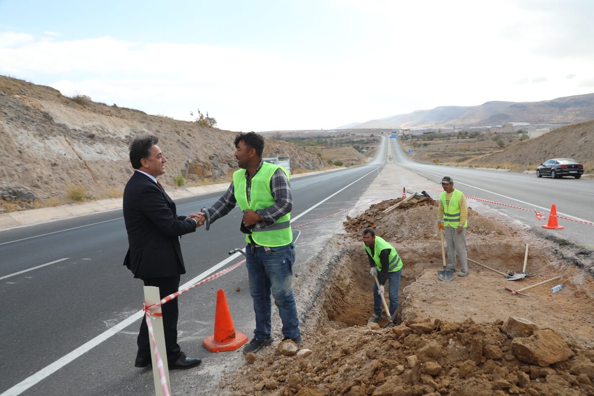 Develi’de Vatandaş Talep Etmişti Başkan Sözünü Tuttu, Yapımına Başlandı (3)