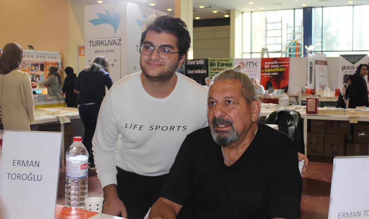 Eski Hakem Ve Futbol Yorumcusu Erman Toroğlu2 Kopya