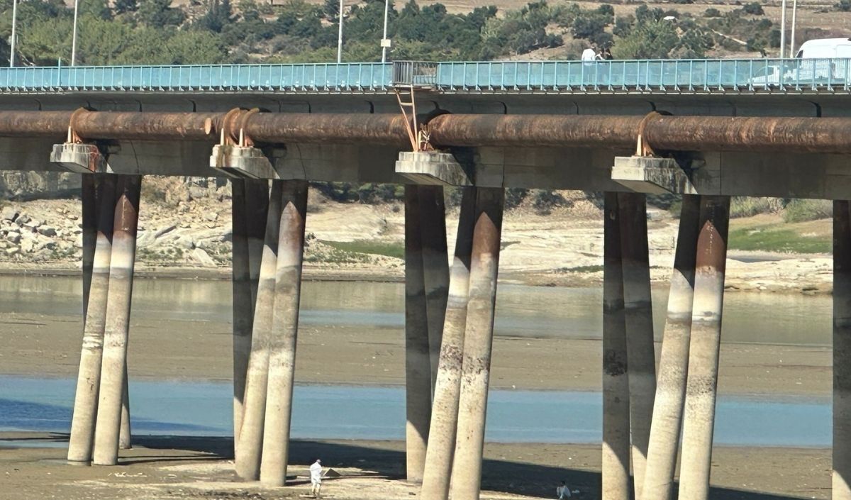 Göldeelbombası (1)