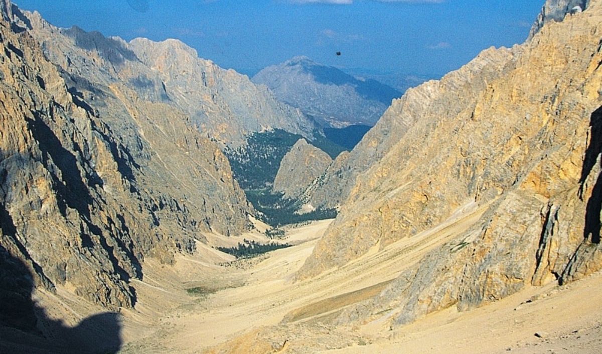Hacer Boğazı