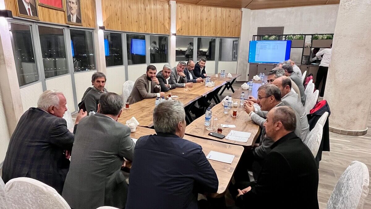 Kayseri'de Hayırseverlerden Öğrencilere Burs Desteği! (2)