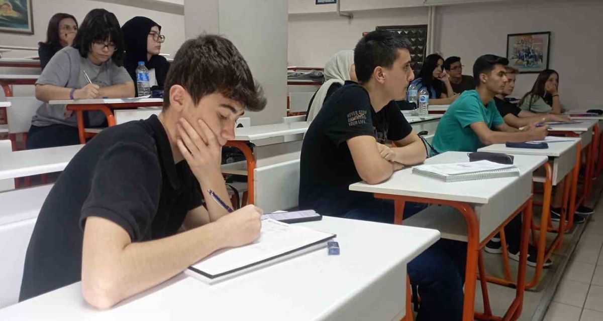 Kayseri’de Okullar 5 Gün Boyunca Ders Vermeyecek! 1