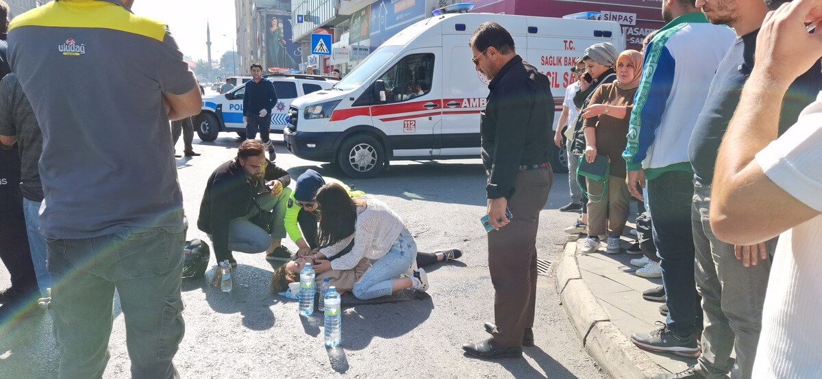 Kayseri’de Zincirleme Kaza! 2 Yaralı (5)