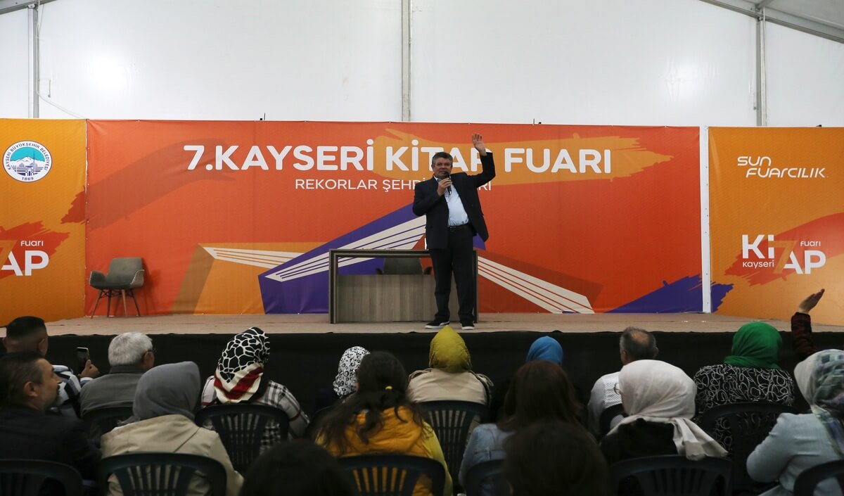 Kkkitapppp (3)