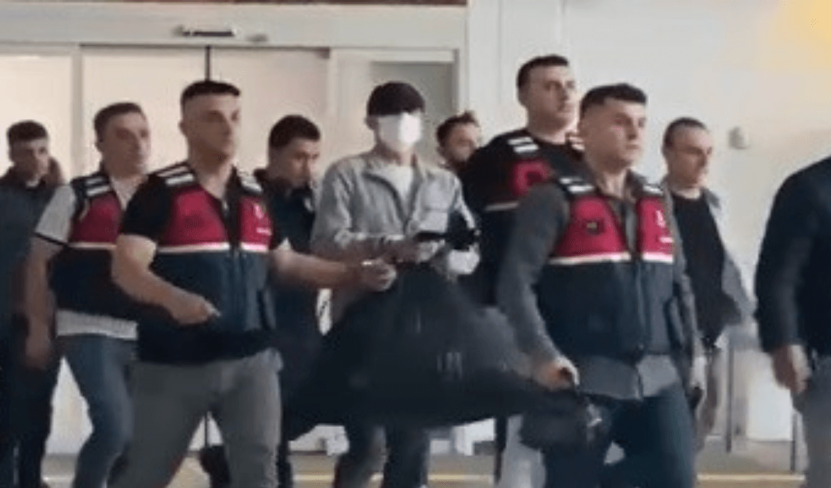 yunus emre geçti