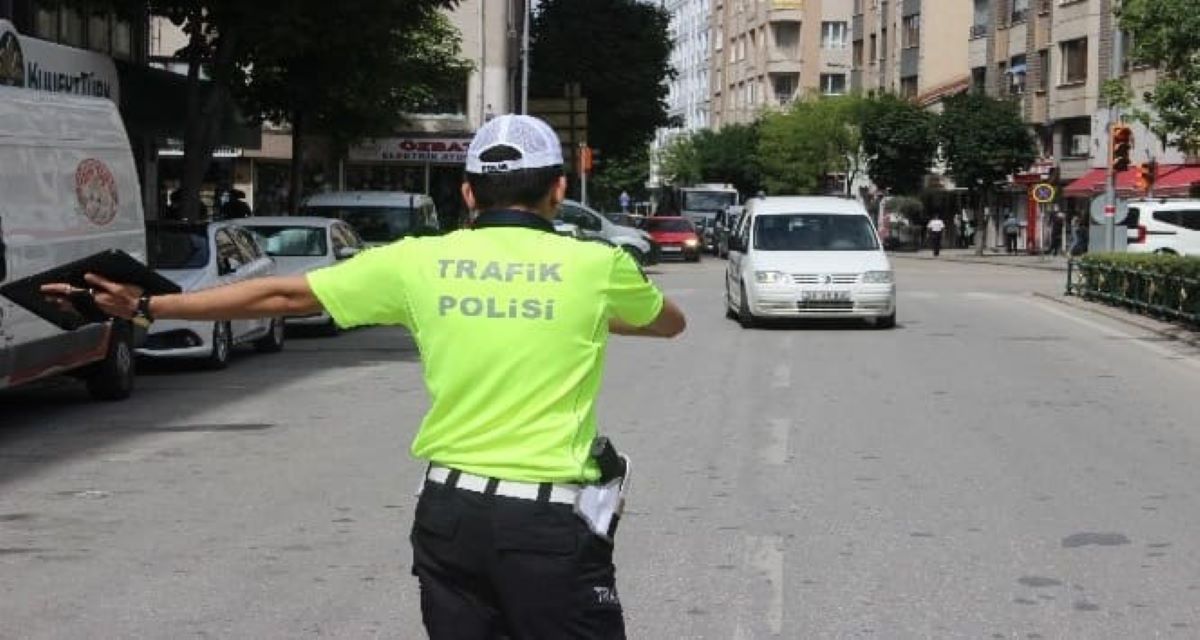 O Tarihten Önce Alınan Ehliyetler İptal Ediliyor 12 Bin Tl Para Cezası Kesilecek! 1