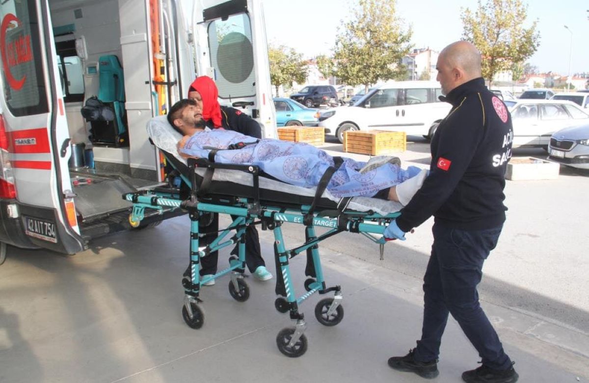 Pazarcıların Şakalaşması Kanlı Bitti 1 Ağır Yaralı! 3
