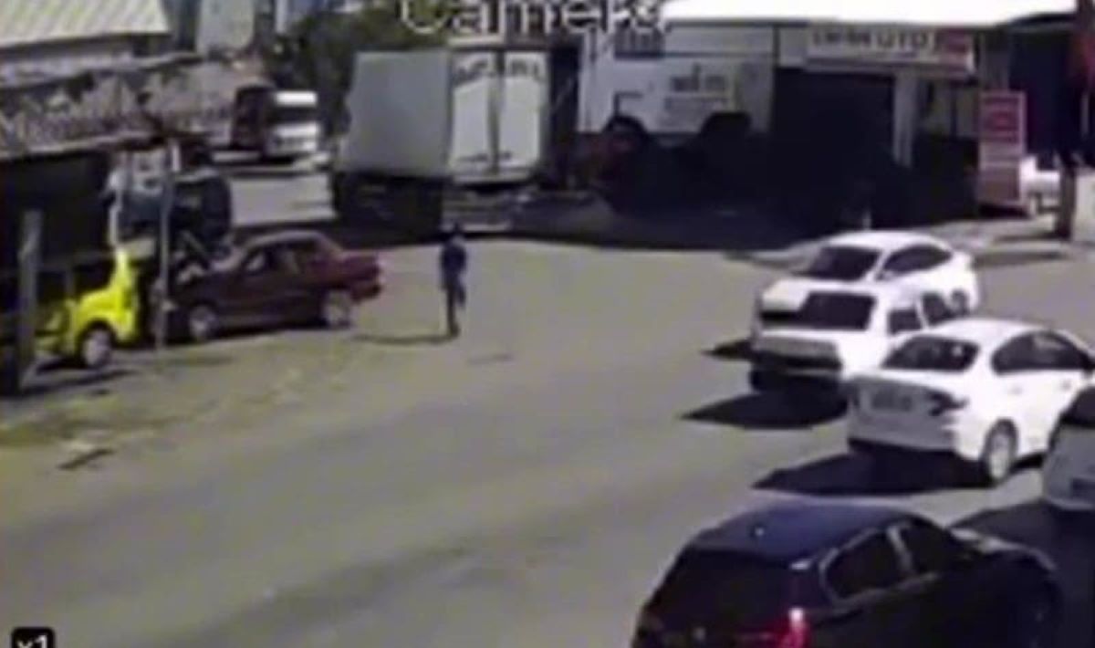 Polis Memuruna Pompalı Tüfekle Saldırı O Anlar Kamerada! 1