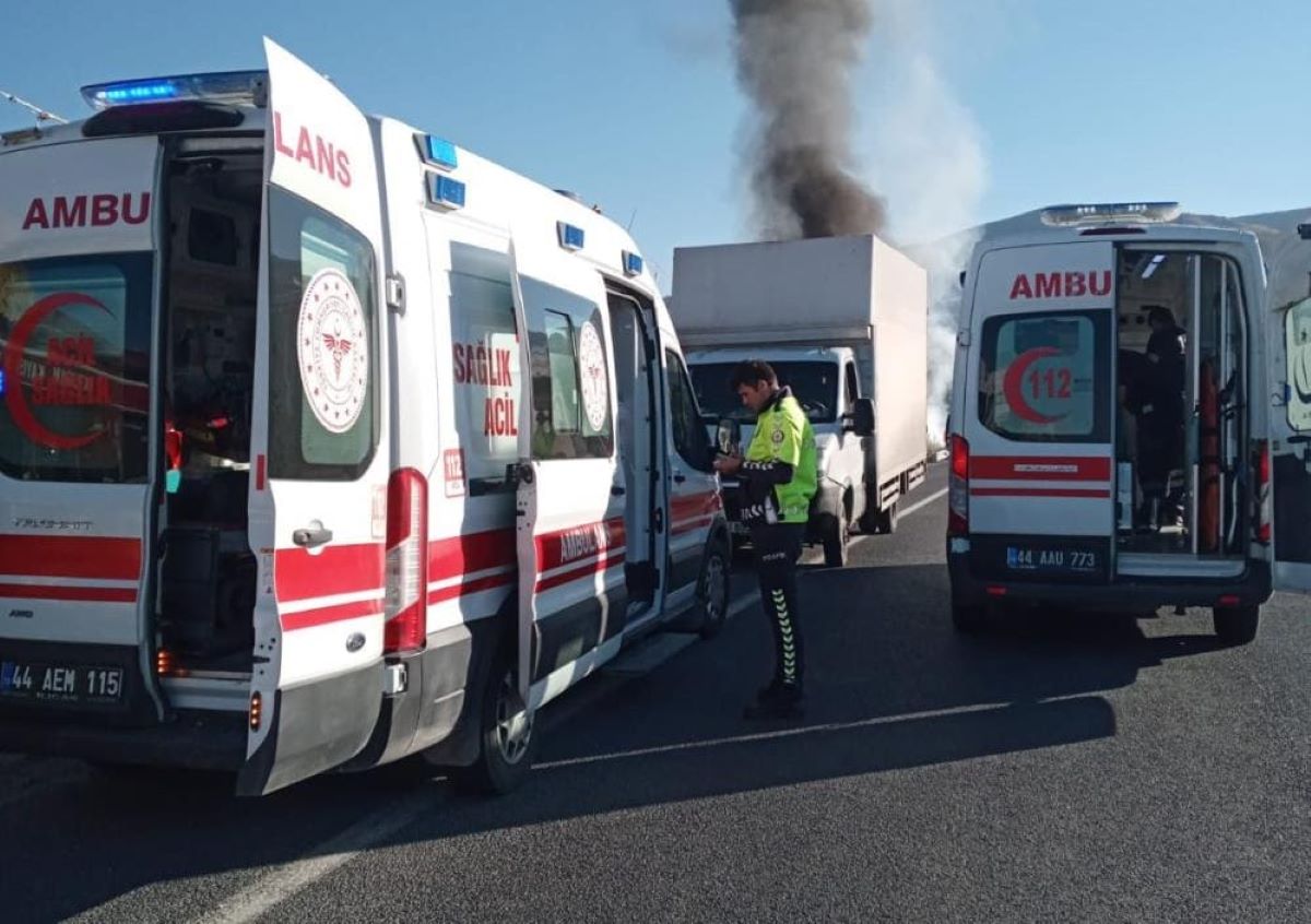 Şarampole Uçan Tir Alev Aldı Yaralı Var! 2