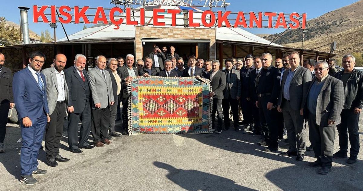 Sarız2