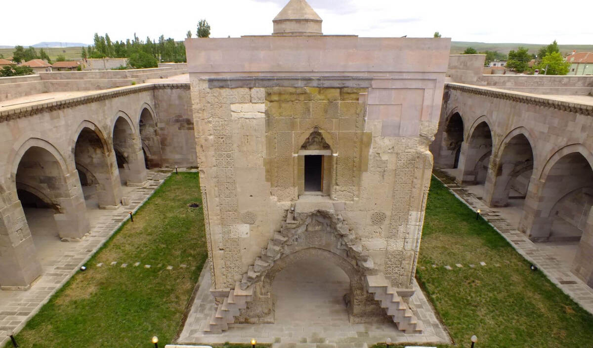 Sultanhanı (2)