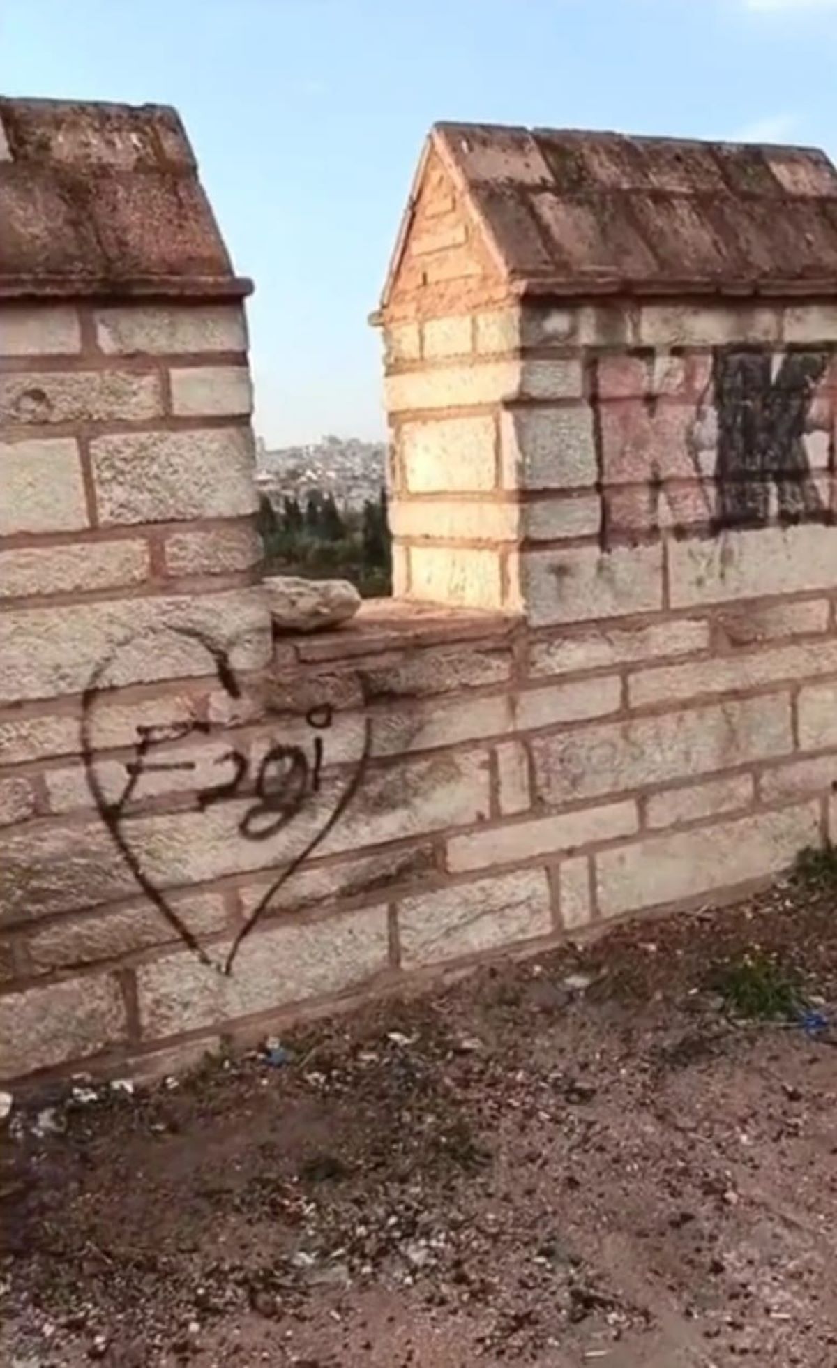 Tepki Çeken Görüntüler İkbal’in Katledildiği O Sur, Fenomenlerin Yeni Adresi Oldu 2