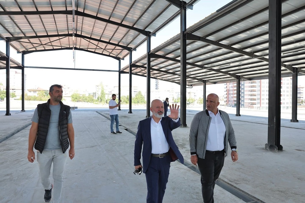 Uğurevler Semt Pazarı (2)