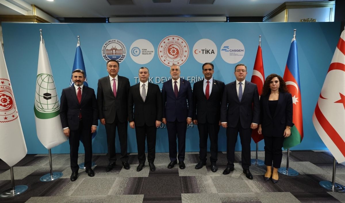 Vedat Işıkhan Toplantı