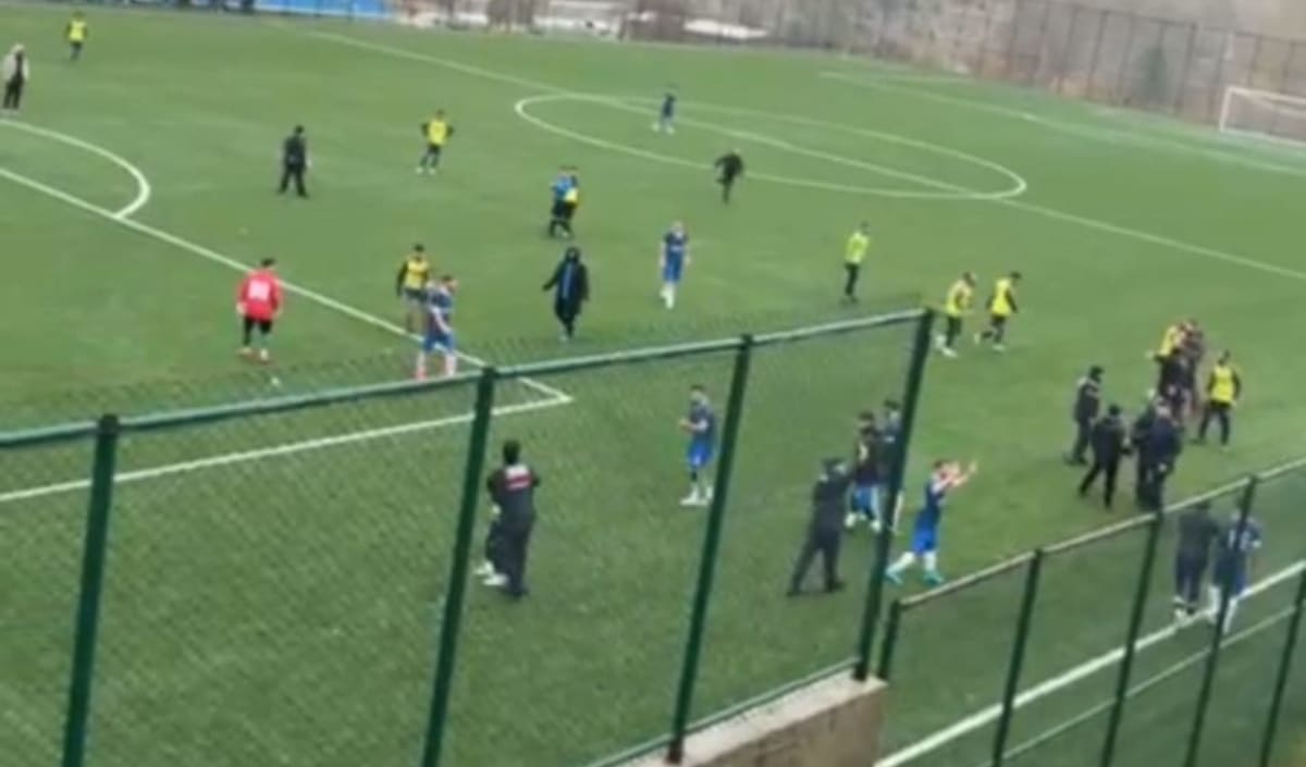 3 Futbolcu Yaralandi (1)