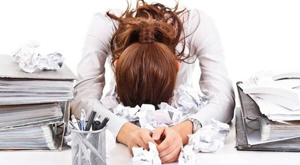 Hiç Uyanmak İstemiyorum Diyorsanız: Depresyon ve Tükenmişlik Sendromuna Yakalanmış Olabilirsiniz!