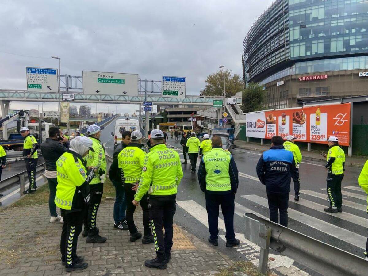 Acı haber: Feci kazada 1 polis şehit oldu!