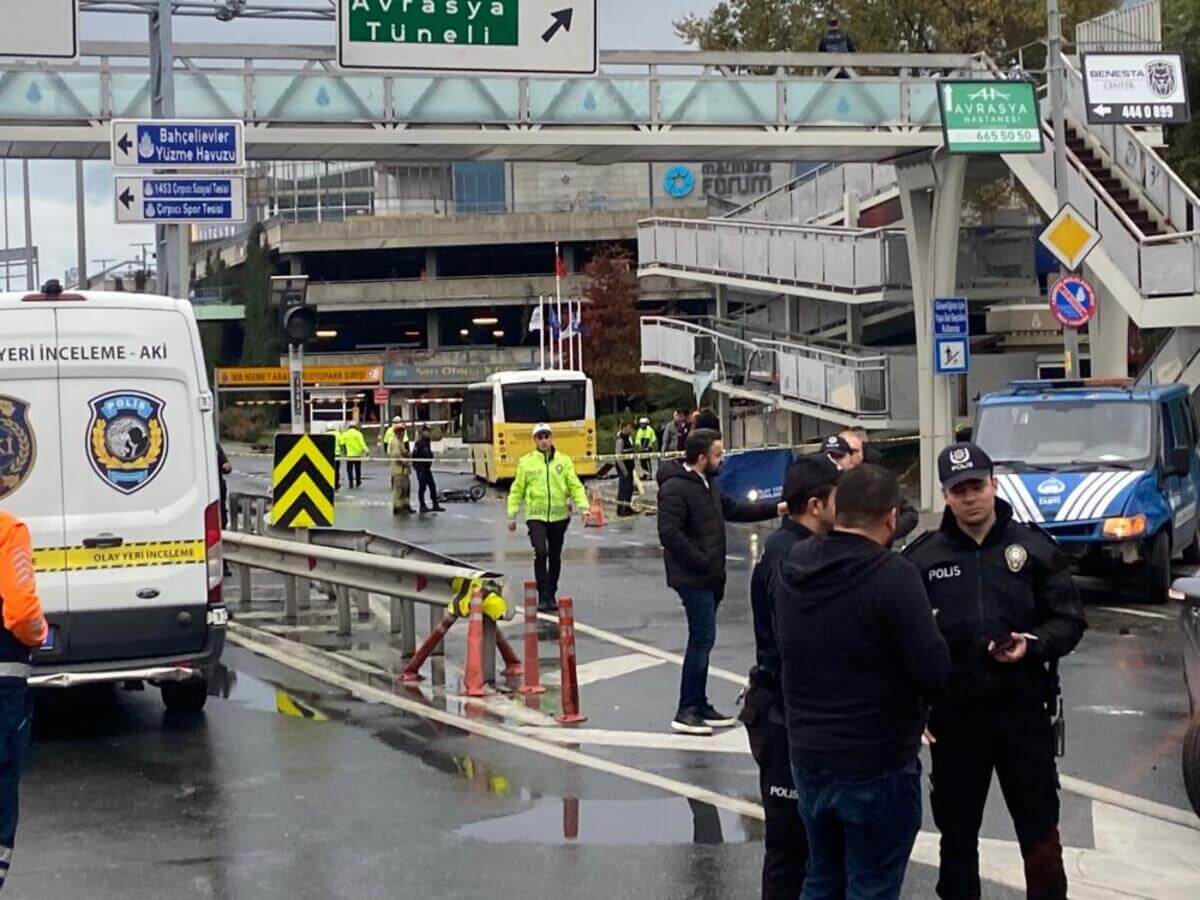 Acı haber: Feci kazada 1 polis şehit oldu!