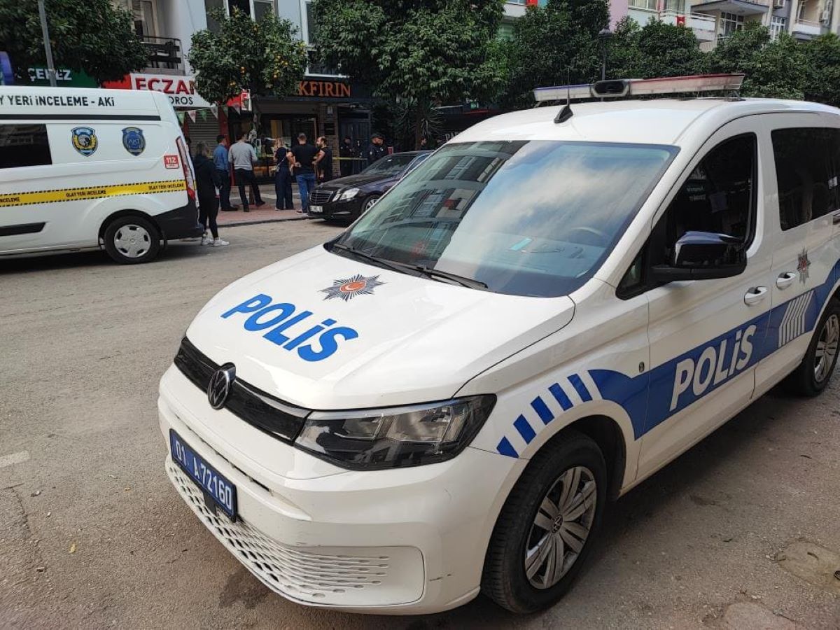 Bir Vahşet Daha Sevgilisini Öldürüp, Intihara Kalkıştı 3