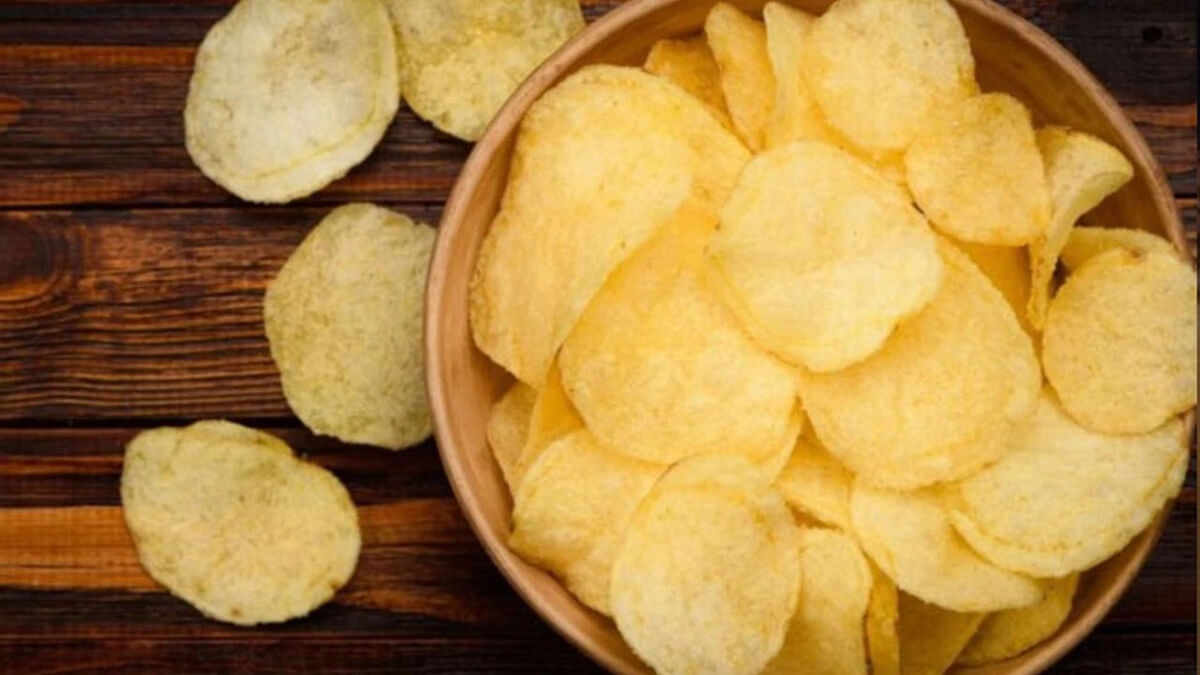 Cips mi, diyet atıştırmalıkları mı? Sağlığınıza dost seçimler yapın!