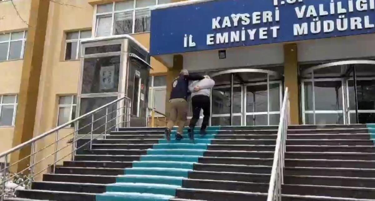 Dolandıırcı (1)