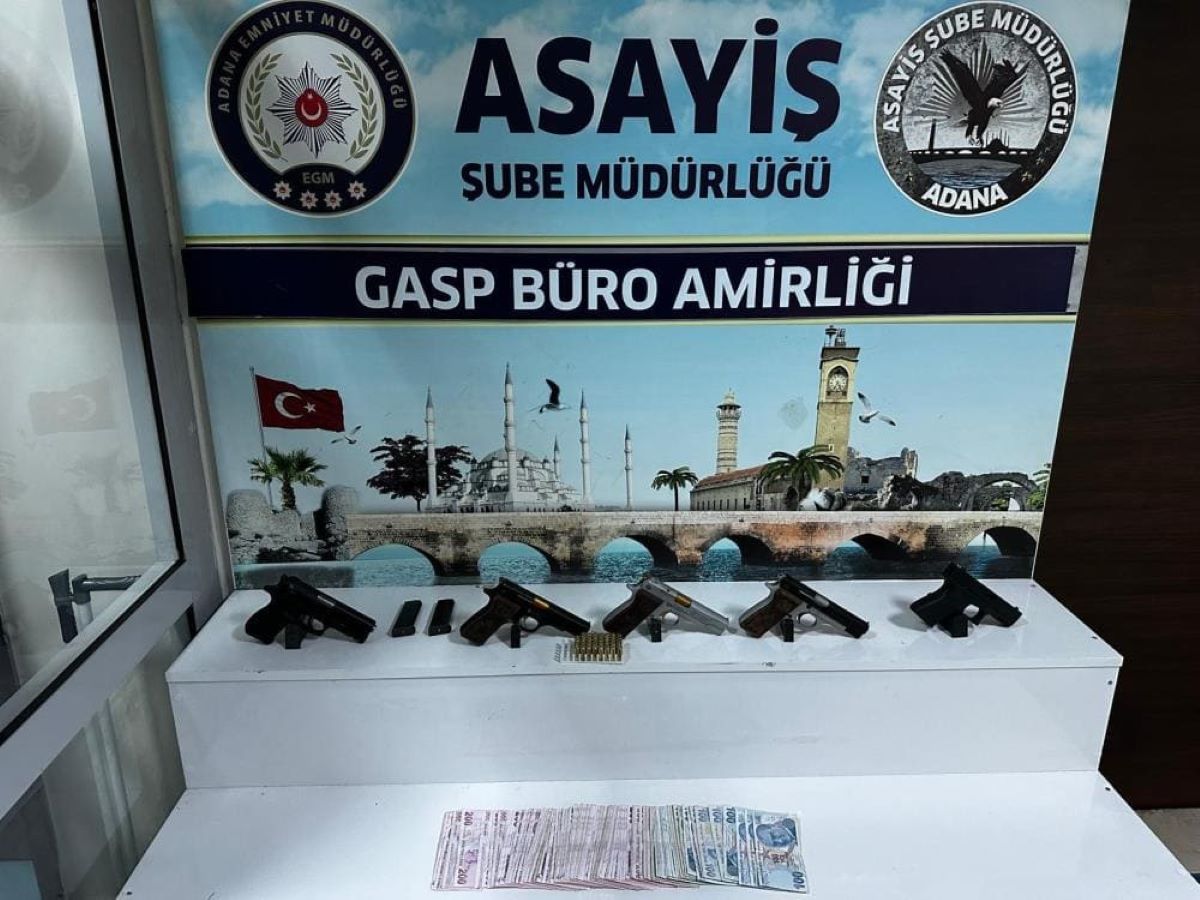 Galericinin Evine Ve Otomobiline Silahlı Saldırı O Anlar Kamerada! 4