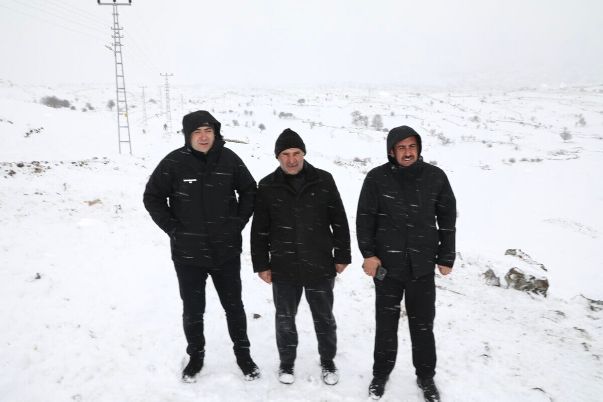 İncesu’da mahsur kalan çoban ve koyunları için kriz masası toplandı!
