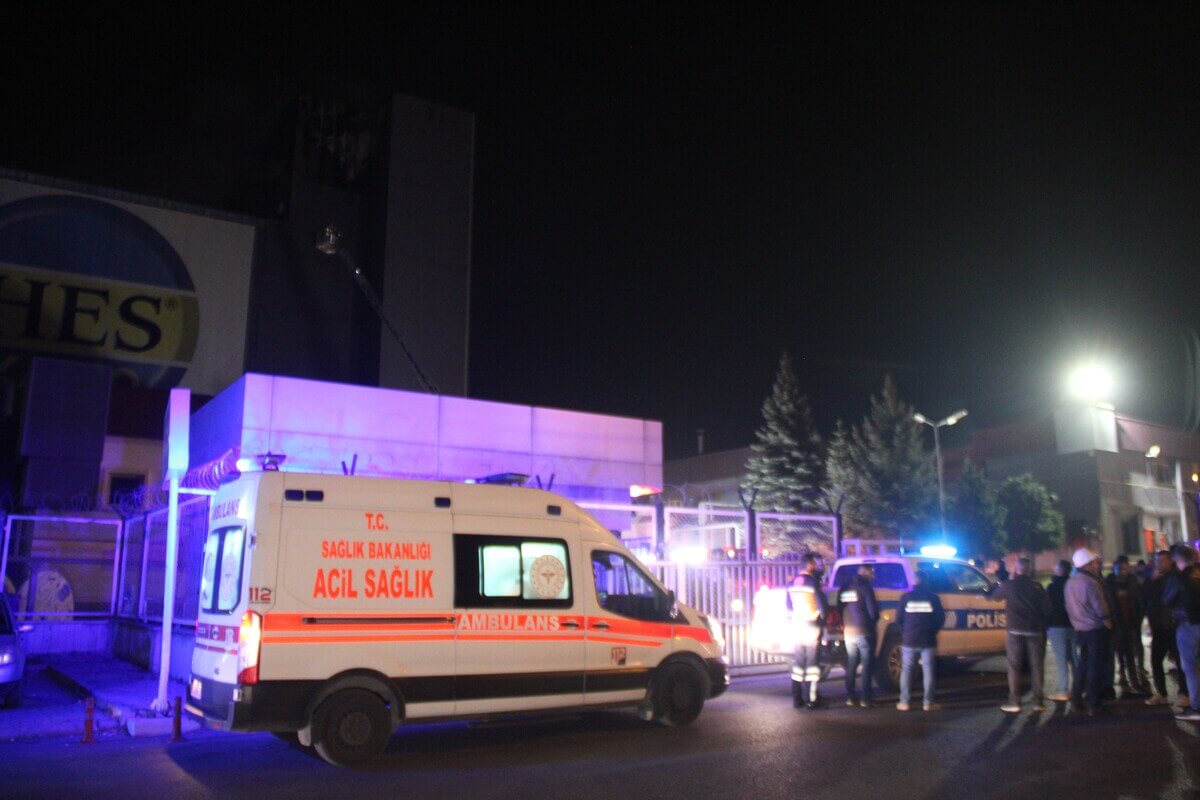 Hes Kablo Fabrikasında Çıkan Yangın Sonrası Önemli Açıklamalar! (2)