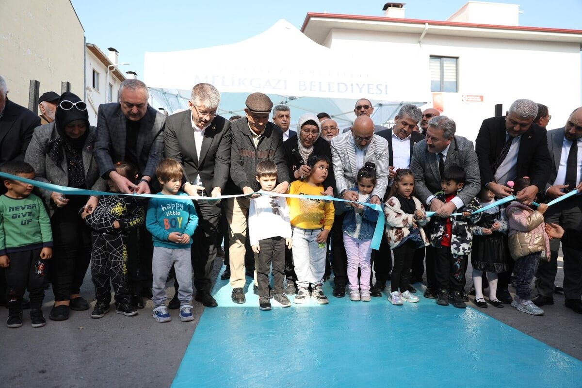 Kayseri Milletvekilinden Başkan Palancıoğlu’na Sloganlı Övgü! (2)