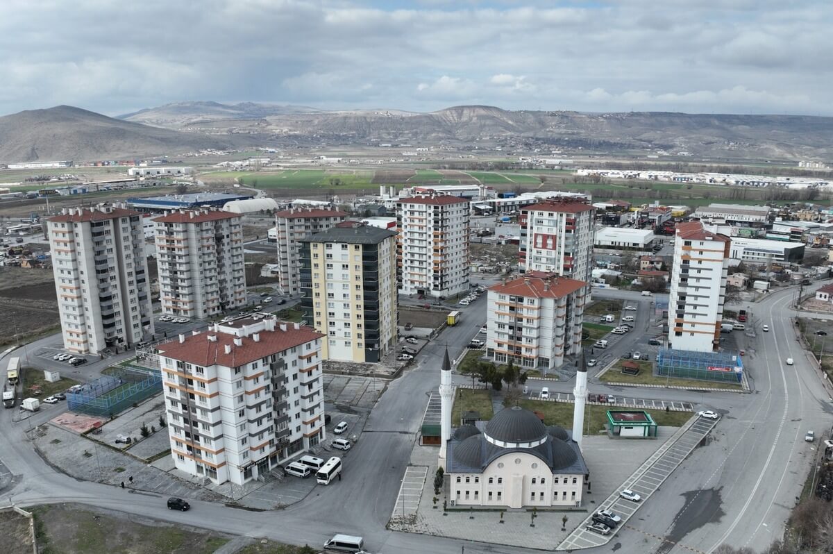 Kayseri'nin 6 Mahallesi Baştan Sona Yenileniyor! (2)