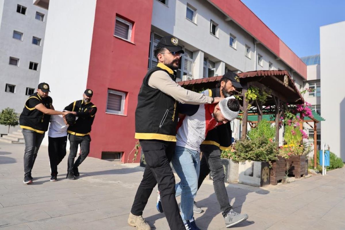 Kebapçıya Silahlı Saldırı Düzenleyen 2 Kişi Hakkında Flaş Gelişme! 2
