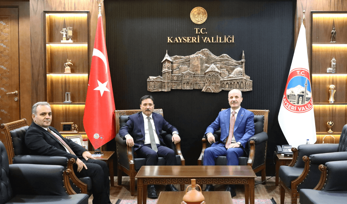 YÖK Başkanı Özvar'dan Kayseri Valisi Çiçek'e Ziyaret!