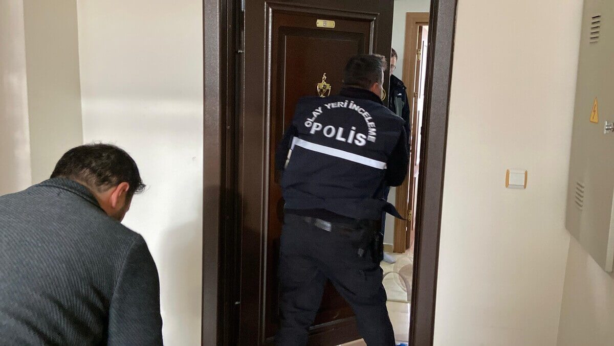 Memleketine Izne Gelen Asker Yatağında Ölü Bulundu! 2 (1)