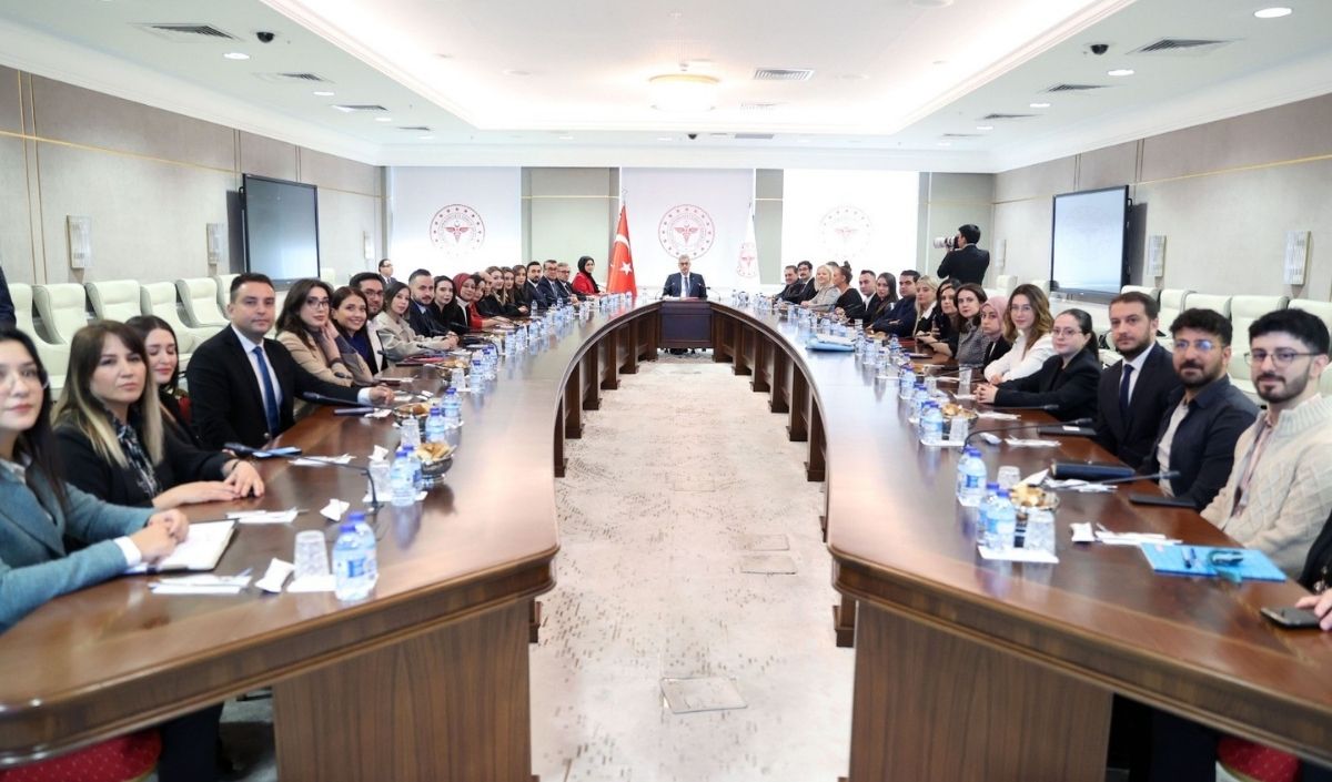 Sağlıkbakanı (2)-4