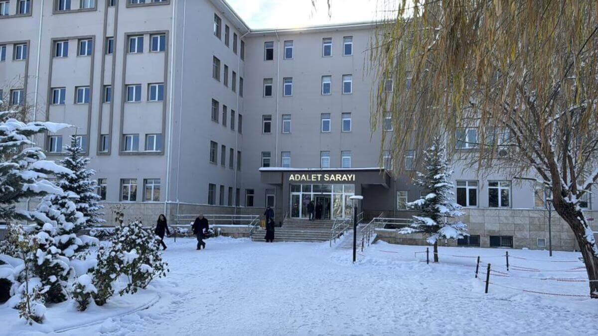 Sivas'ta Peygamberimize Ve Devlet Büyüğüne Hakaret Eden Suç Makinesinin Cezası Belli Oldu! 2