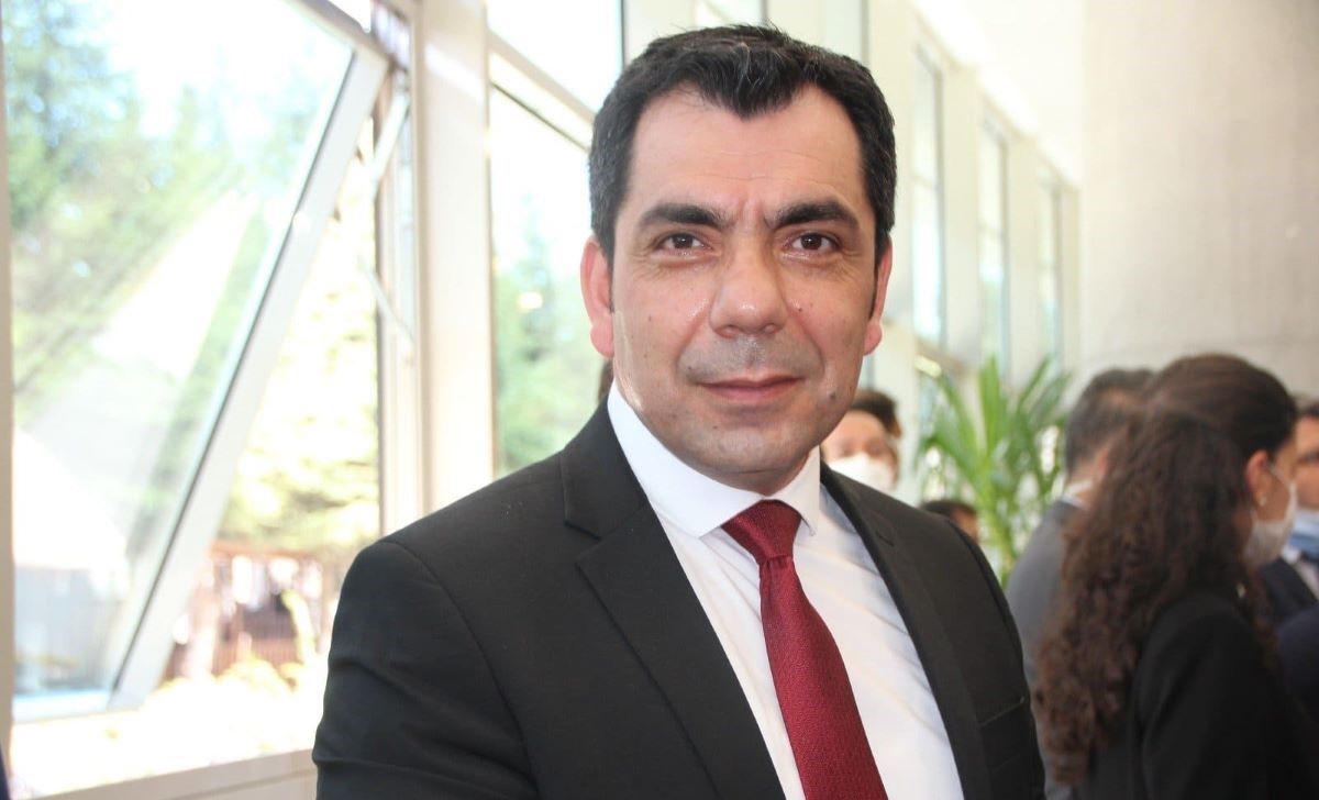2 Resmi̇ Gazete’de Yayimlandi Kayseri̇’ye 2 Yeni̇ Müdür Atandi! 2